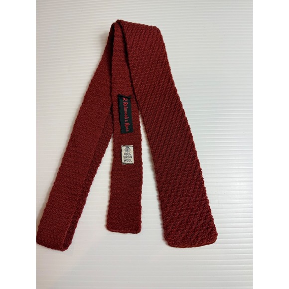 Redwood & Ross Knit Tie 100% Virgin Wool Burgundy Red Textured Mens w hole - Picture 1 of 5